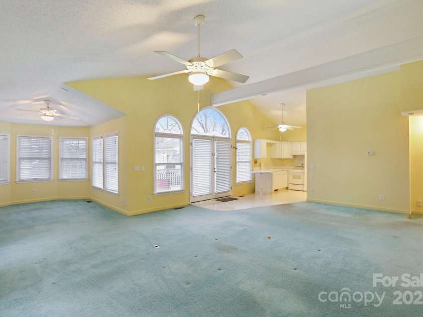 1146 Rogers Road, Graham, NC 27253.  MLS# CAR4266306, YatesRealty ID 17286. 