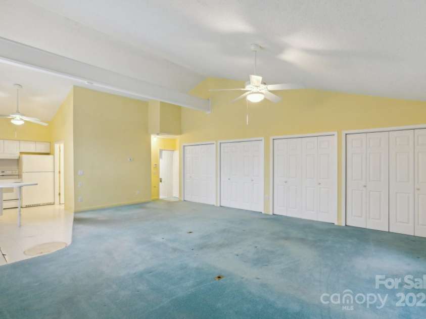 1146 Rogers Road, Graham, NC 27253.  MLS# CAR4266306, YatesRealty ID 17286. 