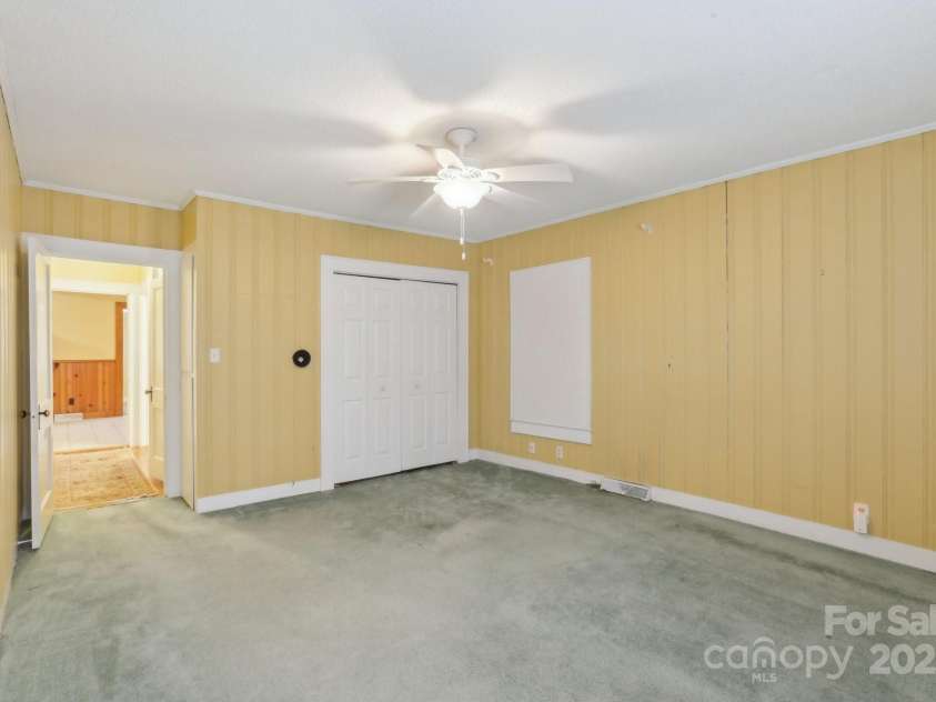 1146 Rogers Road, Graham, NC 27253.  MLS# CAR4266306, YatesRealty ID 17286. 