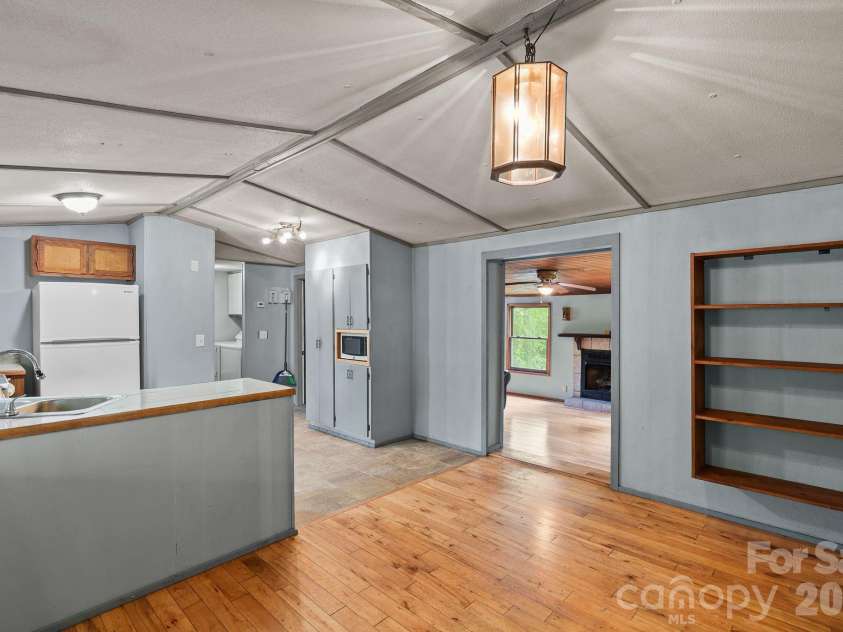 112 Hidden Forest Estate, Candler, NC 28715.  MLS# CAR4371208, YatesRealty ID 17288. 