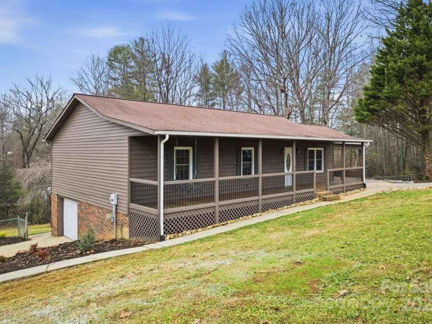 3630 Spencer Lane, Lenoir, NC 28645.  MLS# CAR4326342, YatesRealty ID 1729. 