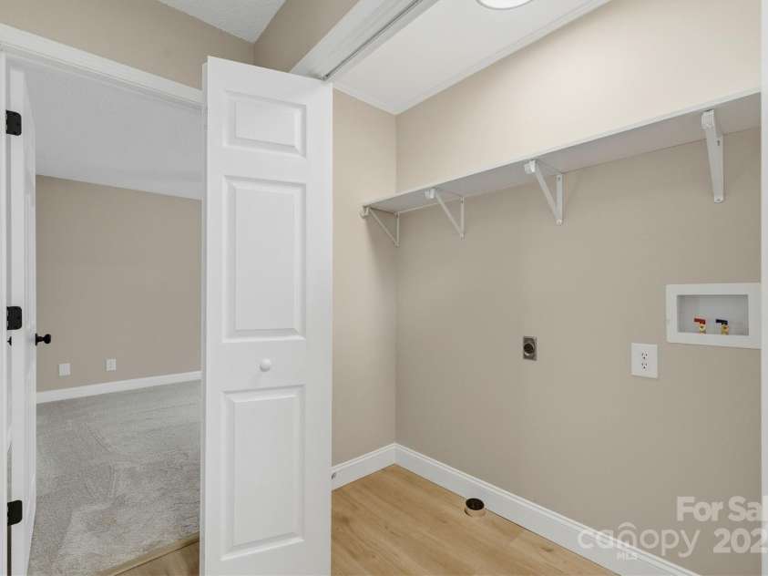 3630 Spencer Lane, Lenoir, NC 28645.  MLS# CAR4326342, YatesRealty ID 1729. 