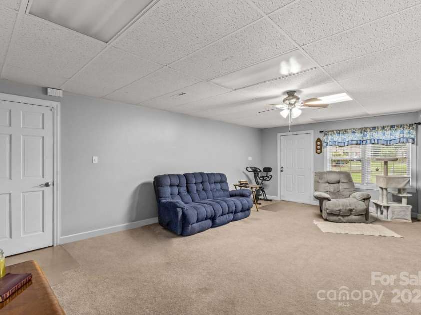 402 Swaim Court, Salisbury, NC 28147.  MLS# CAR4263781, YatesRealty ID 17292. 