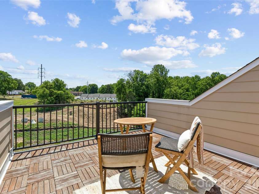 5860 Pittmon Lane, Kannapolis, NC 28081.  MLS# CAR4374434, YatesRealty ID 17292. Views!! 