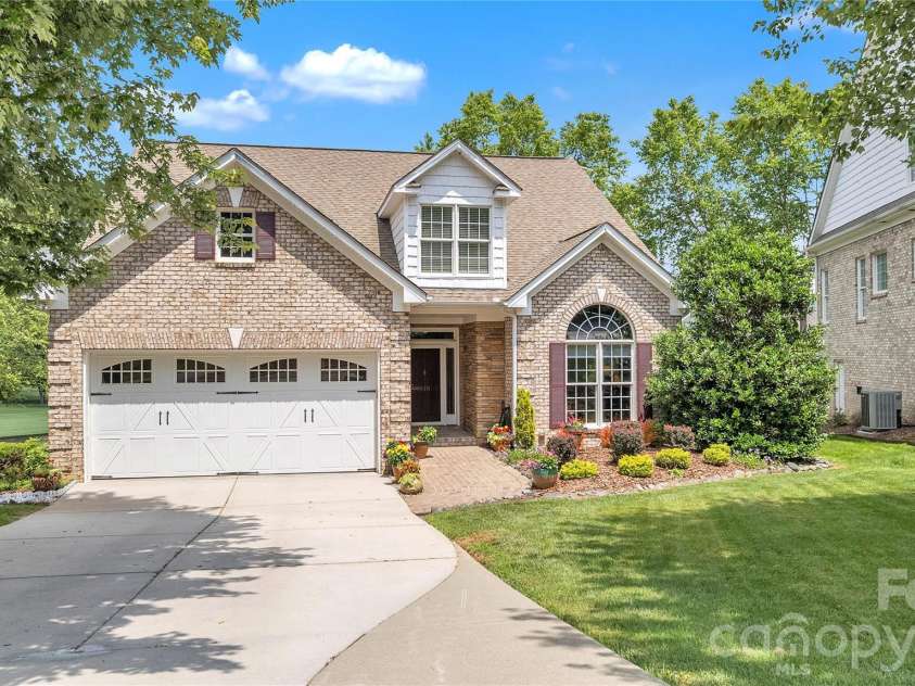 118 Bradford Court, Jefferson, NC 28640.  MLS# CAR4370001, YatesRealty ID 17294. 