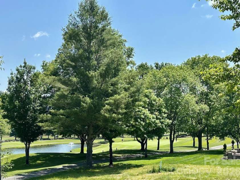 118 Bradford Court, Jefferson, NC 28640.  MLS# CAR4370001, YatesRealty ID 17294. 