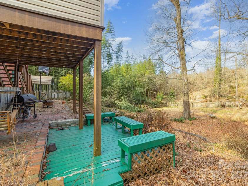 335 Summit Court, Concord, NC 28025.  MLS# CAR4267203, YatesRealty ID 17294. 