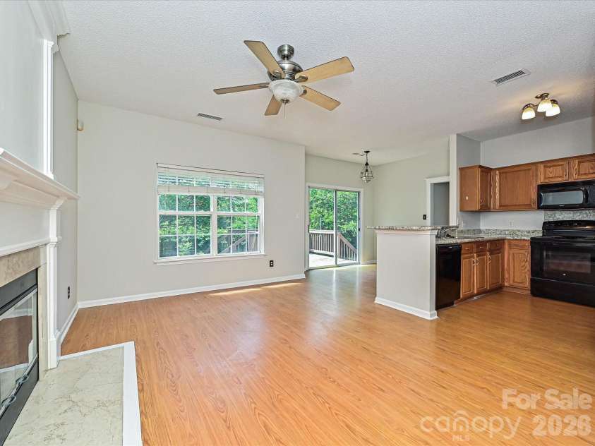 13623 Christian Tyler Court, Charlotte, NC 28278.  MLS# CAR4355131, YatesRealty ID 17295. 