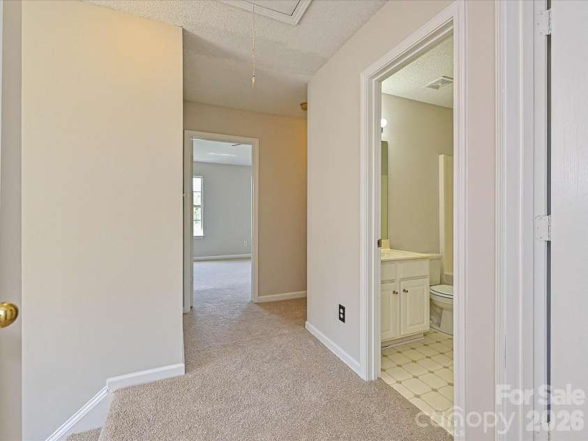 13623 Christian Tyler Court, Charlotte, NC 28278.  MLS# CAR4355131, YatesRealty ID 17295. 
