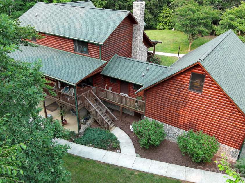 320 Estes Farm Trail, Eden, NC 27288.  MLS# CAR4266379, YatesRealty ID 17295. 