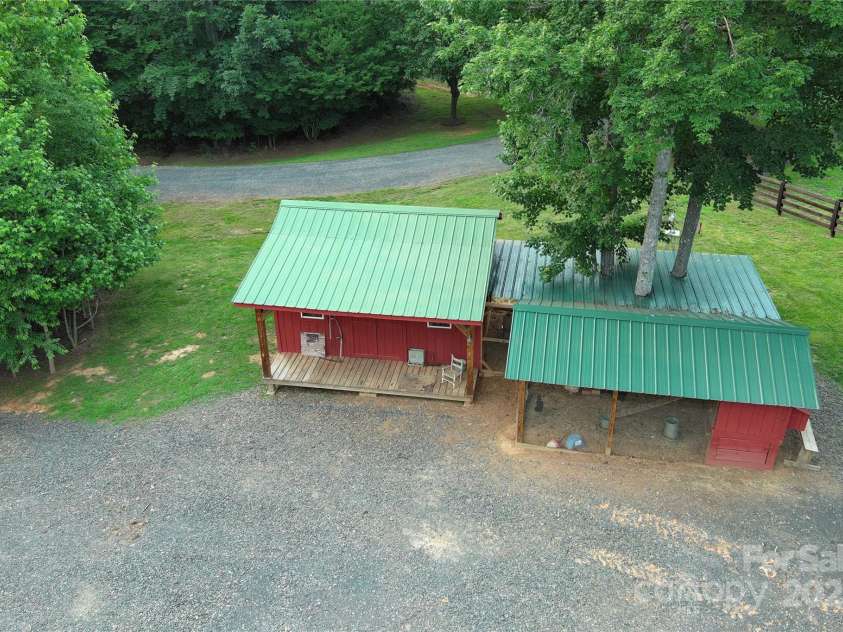 320 Estes Farm Trail, Eden, NC 27288.  MLS# CAR4266379, YatesRealty ID 17295. 