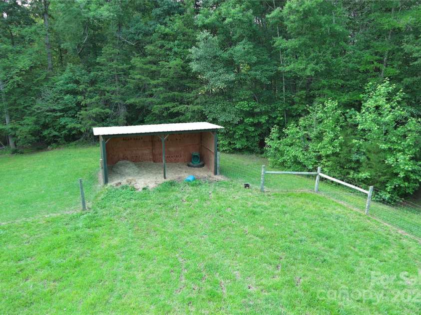 320 Estes Farm Trail, Eden, NC 27288.  MLS# CAR4266379, YatesRealty ID 17295. 