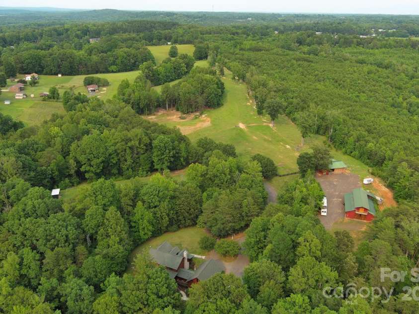 320 Estes Farm Trail, Eden, NC 27288.  MLS# CAR4266379, YatesRealty ID 17295. 