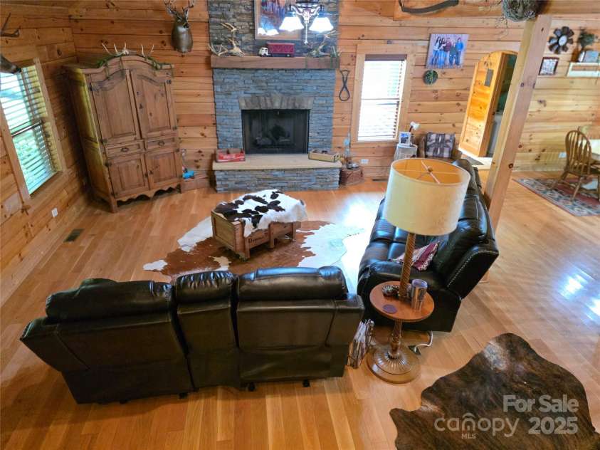 320 Estes Farm Trail, Eden, NC 27288.  MLS# CAR4266379, YatesRealty ID 17295. 