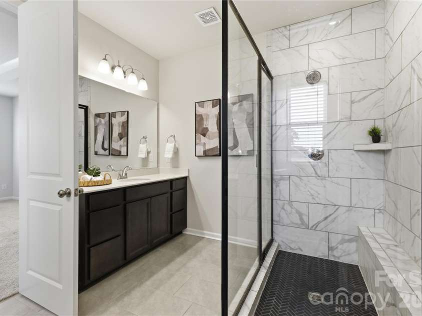 118 Berkeley Avenue, Mooresville, NC 28117.  MLS# CAR4352206, YatesRealty ID 17297. 