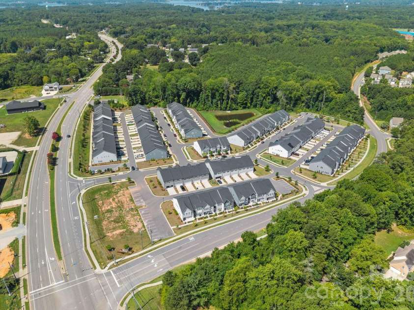 118 Berkeley Avenue, Mooresville, NC 28117.  MLS# CAR4405040, YatesRealty ID 17297. 
