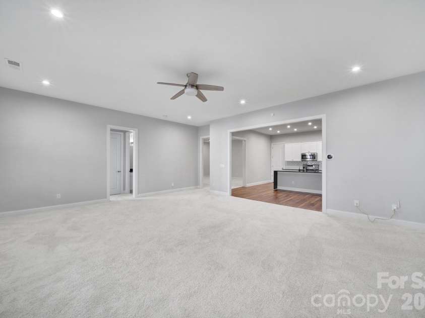 3509 Aqua Point Drive, York, SC 29745.  MLS# CAR4352605, YatesRealty ID 17298. 