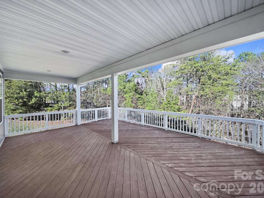 3509 Aqua Point Drive, York, SC 29745.  MLS# CAR4352605, YatesRealty ID 17298. 