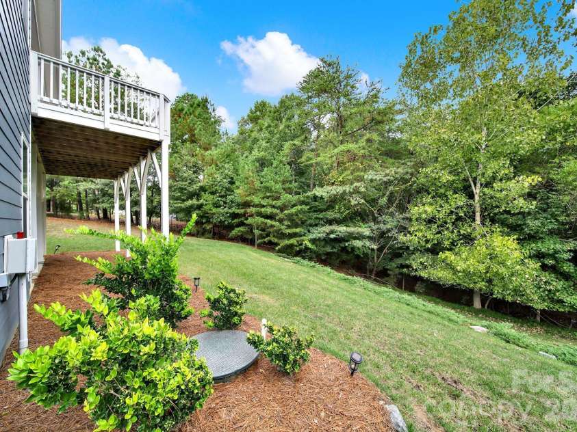 3509 Aqua Point Drive, York, SC 29745.  MLS# CAR4352605, YatesRealty ID 17298. 