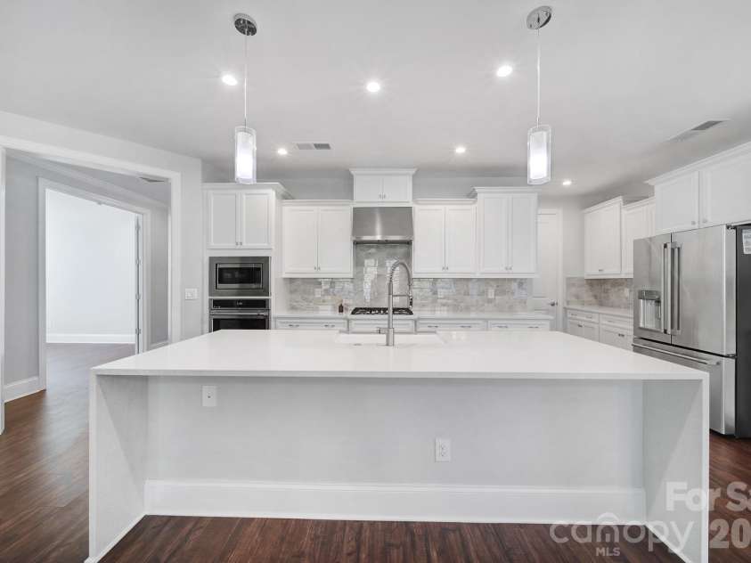 3509 Aqua Point Drive, York, SC 29745.  MLS# CAR4421196, YatesRealty ID 17298. 