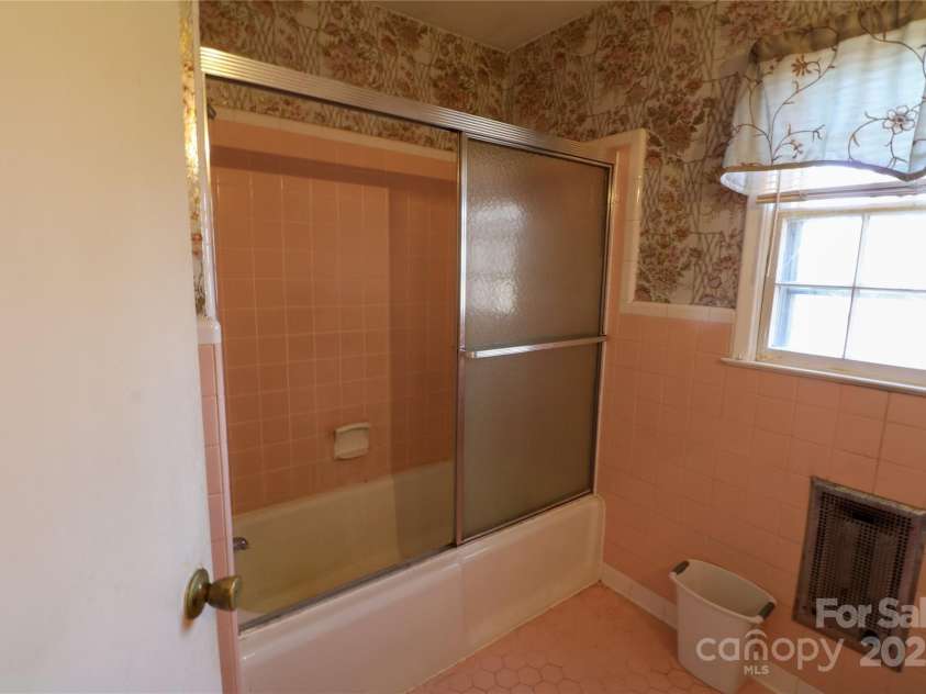 170 Heritage Lane, Salisbury, NC 28147.  MLS# CAR4263869, YatesRealty ID 17299. 