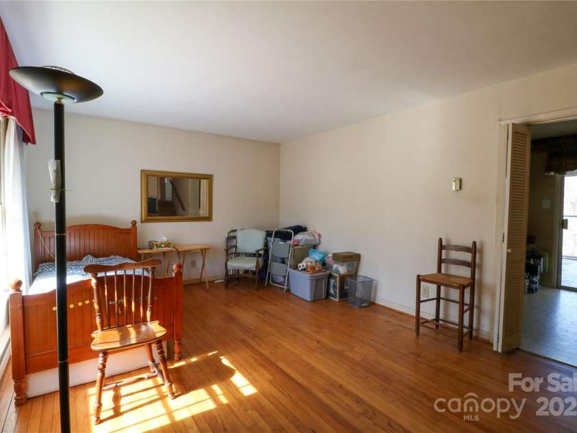 170 Heritage Lane, Salisbury, NC 28147.  MLS# CAR4263869, YatesRealty ID 17299. Living room