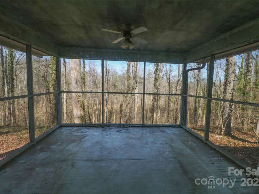 170 Heritage Lane, Salisbury, NC 28147.  MLS# CAR4263869, YatesRealty ID 17299. Porch off of eat in kitchen