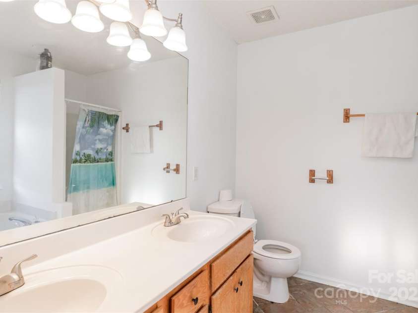 5812 Autumn Trace Lane, Indian Trail, NC 28079.  MLS# CAR4320422, YatesRealty ID 17299. 