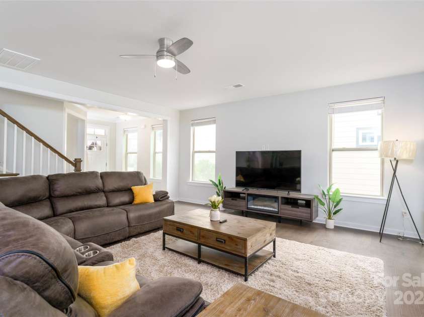 155 Boxelder Road, Clover, SC 29710.  MLS# CAR4171591, YatesRealty ID 173. 