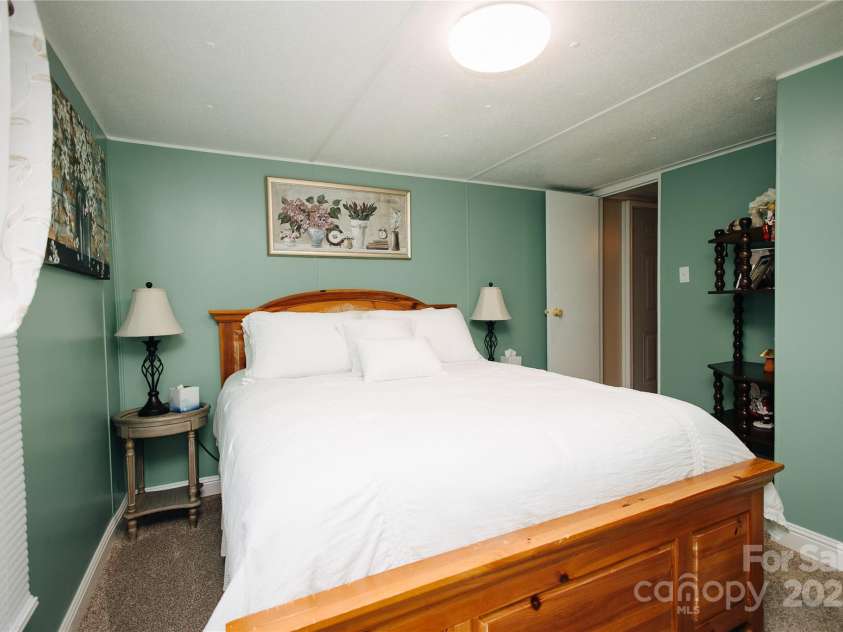 325 Griggs Road, Old Fort, NC 28762.  MLS# CAR4303072, YatesRealty ID 1730. 