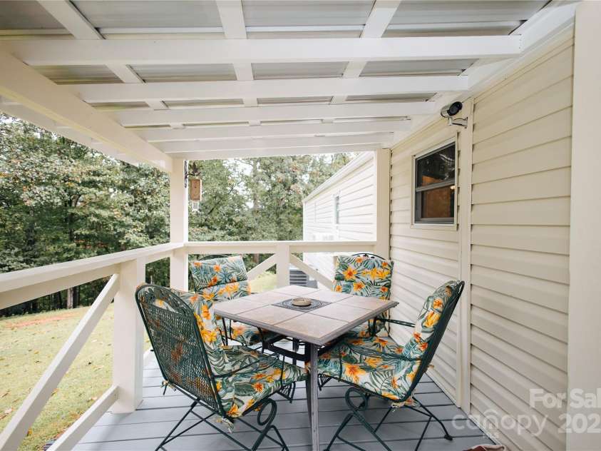 325 Griggs Road, Old Fort, NC 28762.  MLS# CAR4303072, YatesRealty ID 1730. 