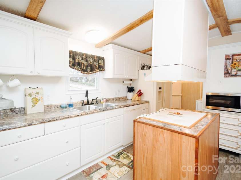 325 Griggs Road, Old Fort, NC 28762.  MLS# CAR4303072, YatesRealty ID 1730. 