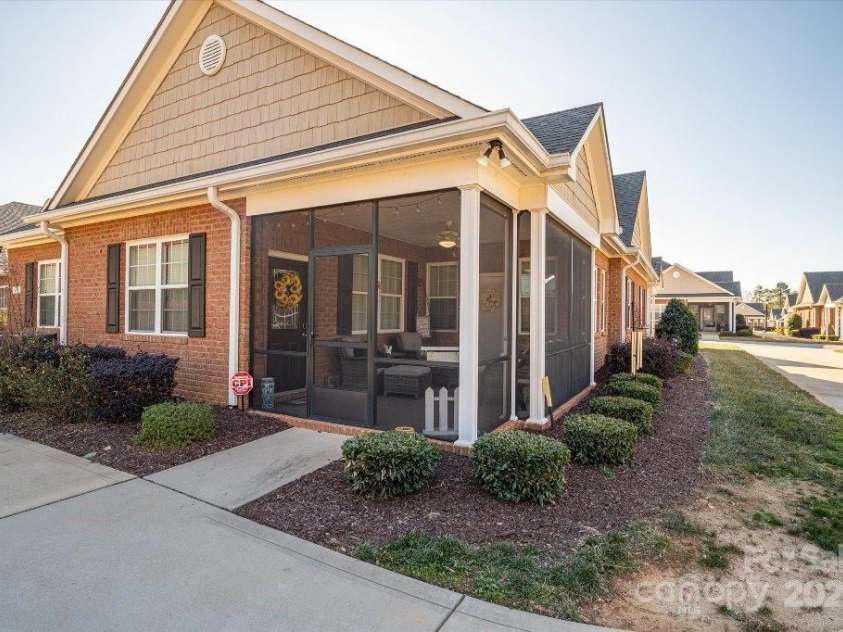 8176 Viscount Court, Denver, NC 28037.  MLS# CAR4214890, YatesRealty ID 1730. 