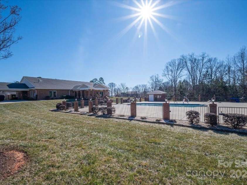 8176 Viscount Court, Denver, NC 28037.  MLS# CAR4214890, YatesRealty ID 1730. 