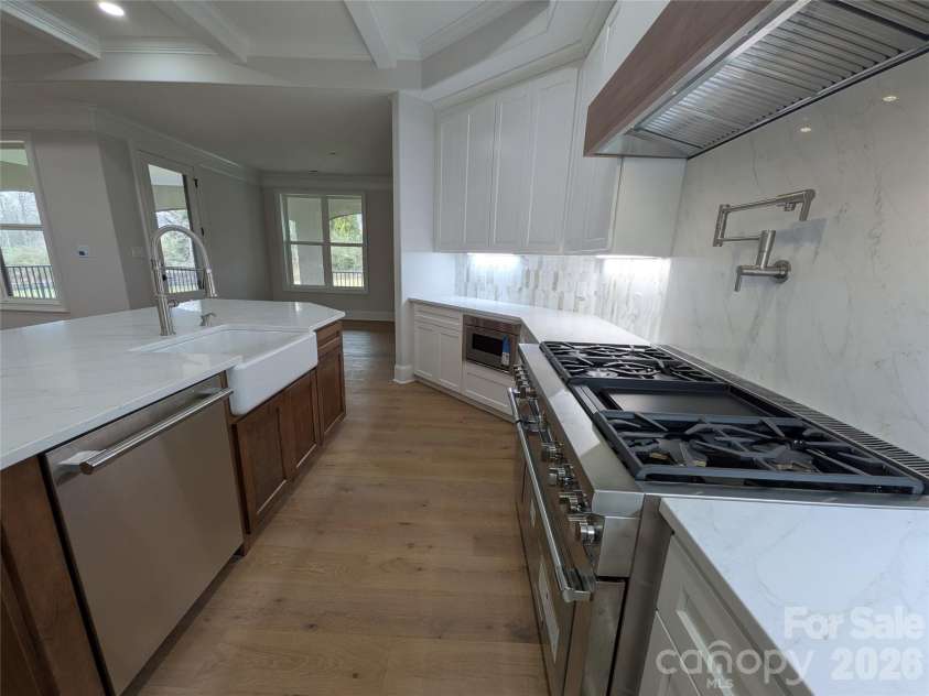 110 Hunts Landing Drive, Mooresville, NC 28117.  MLS# CAR4337376, YatesRealty ID 17302. 