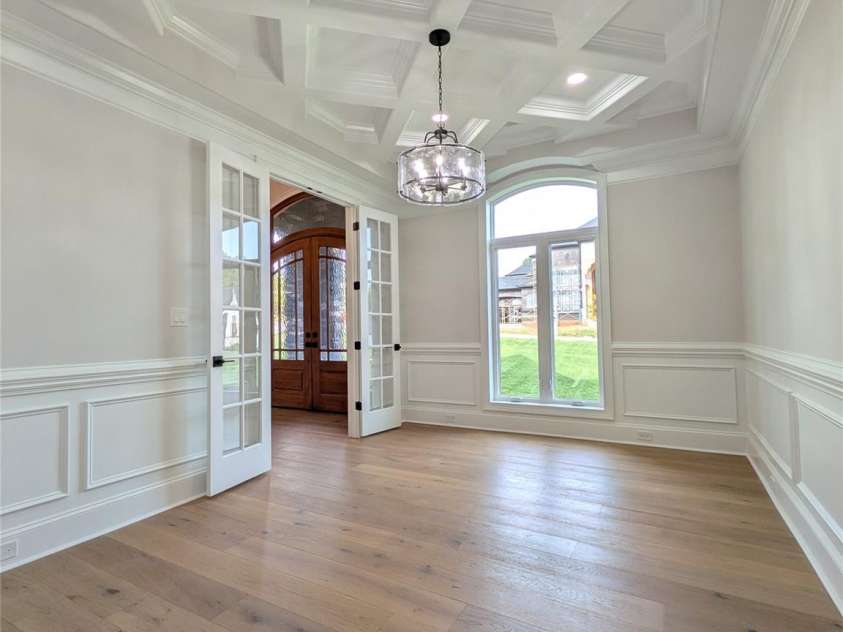 110 Hunts Landing Drive, Mooresville, NC 28117.  MLS# CAR4337376, YatesRealty ID 17302. 