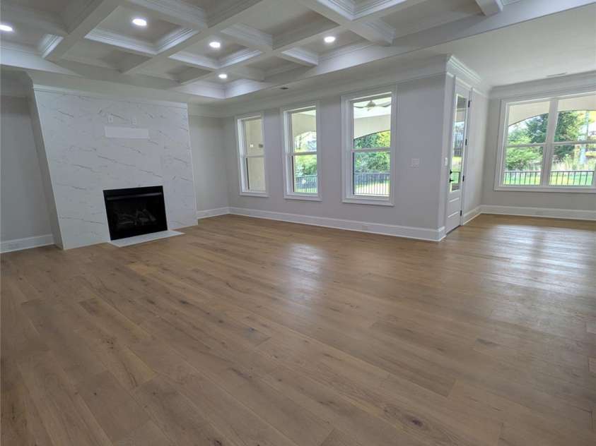 110 Hunts Landing Drive, Mooresville, NC 28117.  MLS# CAR4337376, YatesRealty ID 17302. 