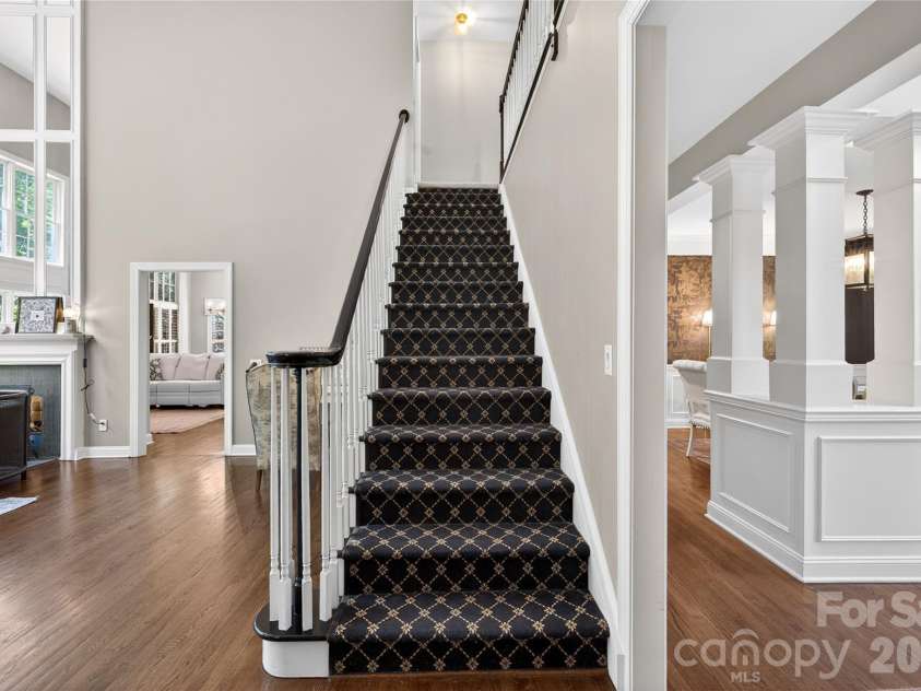 7331 Versailles Lane, Charlotte, NC 28277.  MLS# CAR4375821, YatesRealty ID 17303. 