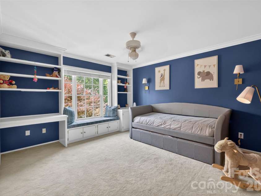 7331 Versailles Lane, Charlotte, NC 28277.  MLS# CAR4375821, YatesRealty ID 17303. 
