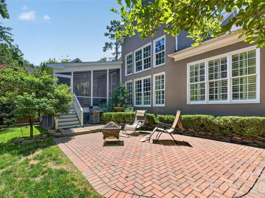7331 Versailles Lane, Charlotte, NC 28277.  MLS# CAR4375821, YatesRealty ID 17303. Backyard Pavers