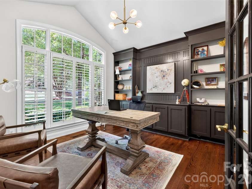7331 Versailles Lane, Charlotte, NC 28277.  MLS# CAR4375821, YatesRealty ID 17303. Large office with built-ins