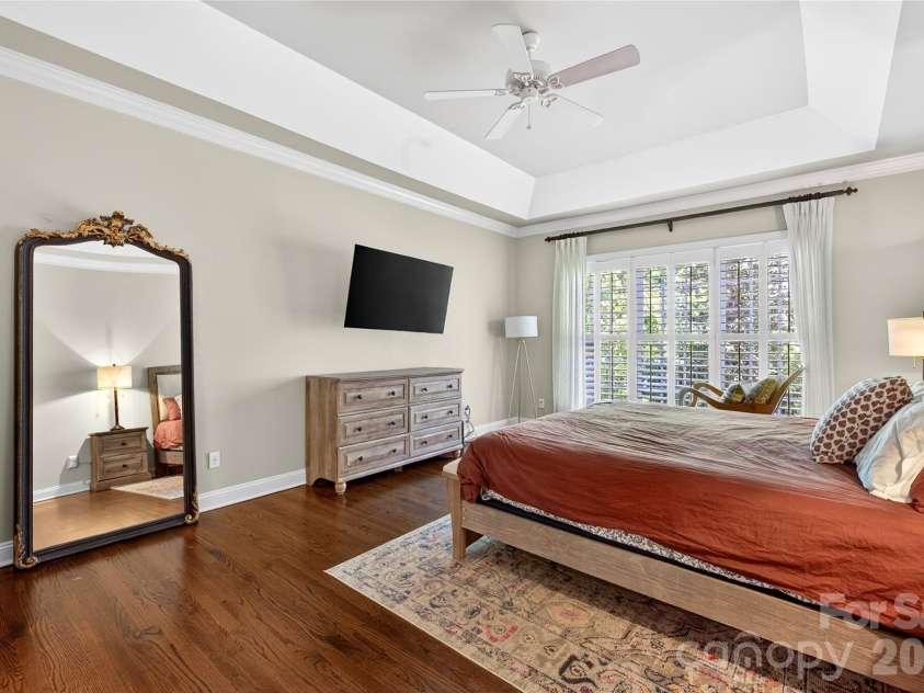 7331 Versailles Lane, Charlotte, NC 28277.  MLS# CAR4375821, YatesRealty ID 17303. Primary on Main Floor