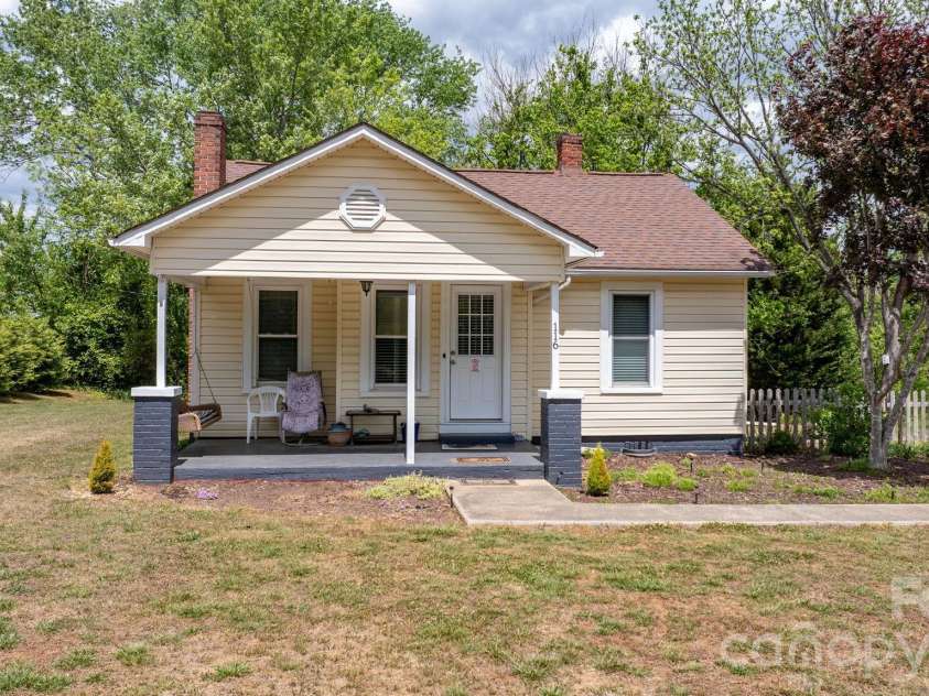116 Hauss Ridge Road, Valdese, NC 28690.  MLS# CAR4370045, YatesRealty ID 17304. 