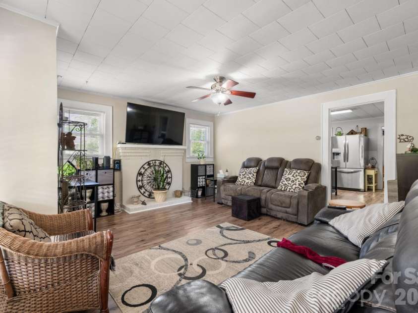 116 Hauss Ridge Road, Valdese, NC 28690.  MLS# CAR4370045, YatesRealty ID 17304. 