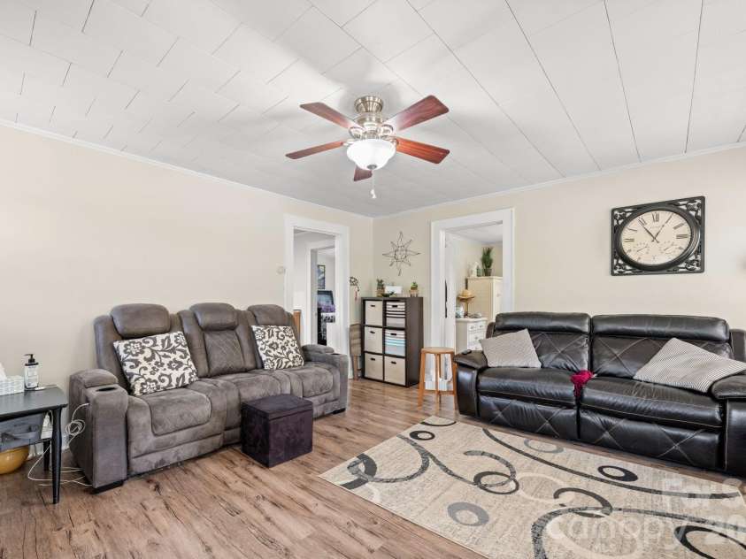 116 Hauss Ridge Road, Valdese, NC 28690.  MLS# CAR4370045, YatesRealty ID 17304. 
