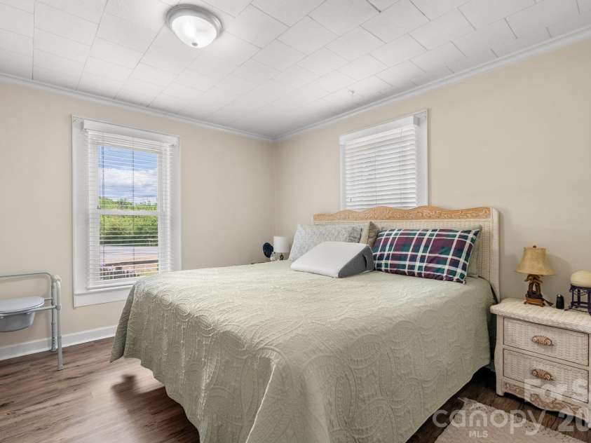116 Hauss Ridge Road, Valdese, NC 28690.  MLS# CAR4370045, YatesRealty ID 17304. 