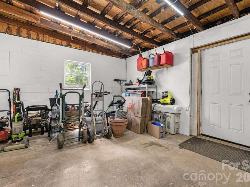 116 Hauss Ridge Road, Valdese, NC 28690.  MLS# CAR4370045, YatesRealty ID 17304. 