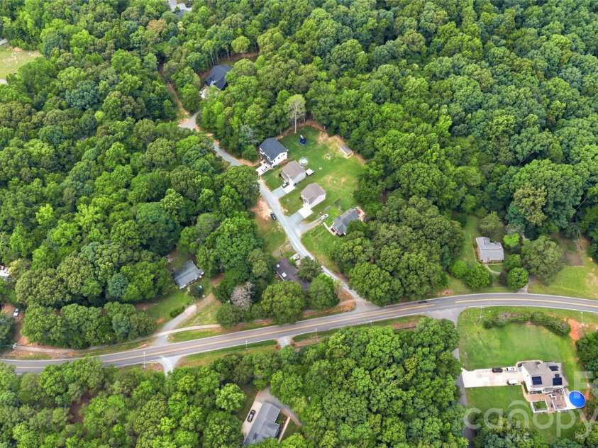 851 Armfield Street, Waxhaw, NC 28173.  MLS# CAR4330149, YatesRealty ID 17305. 