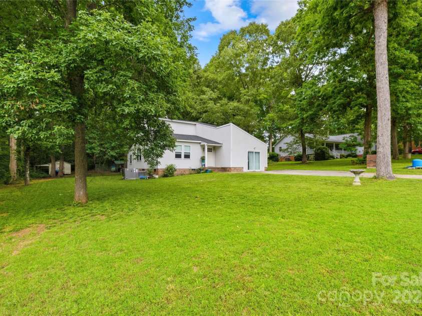 221 Reliance Road, Kings Mountain, NC 28086.  MLS# CAR4266635, YatesRealty ID 17306. 