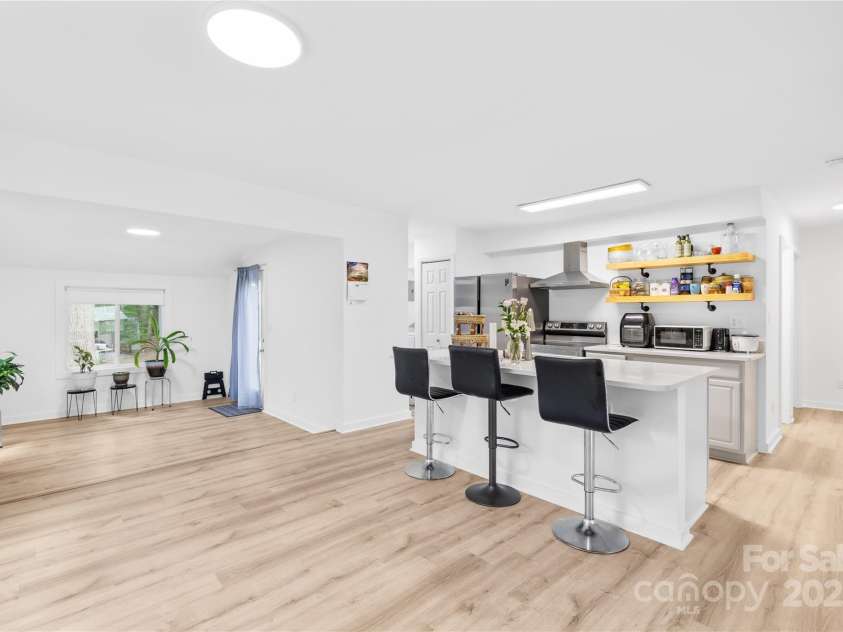 221 Reliance Road, Kings Mountain, NC 28086.  MLS# CAR4266635, YatesRealty ID 17306. 